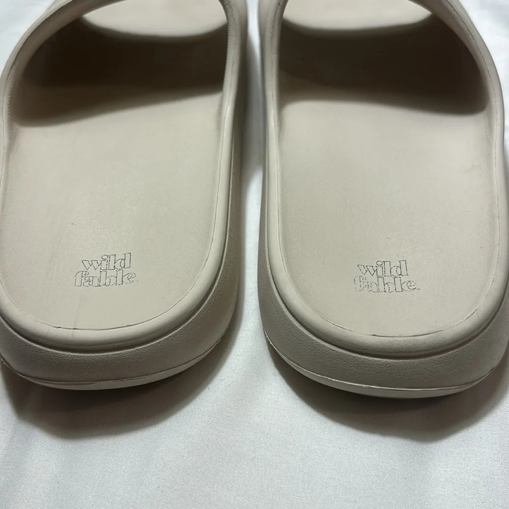 A New Day Cloud Slide Sandals, Cream/Ivory, Size 7 - Picture 7 of 7